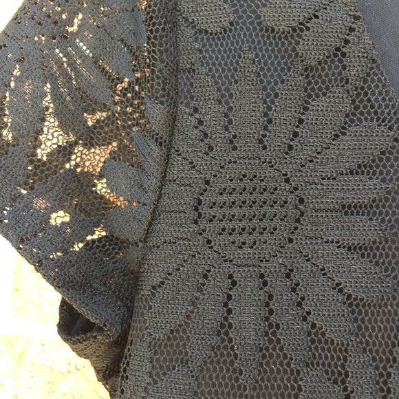 Forever 21 Size Medium Women Black Dress Short LBL  NWT Short Sleeve - Picture 2 of 10